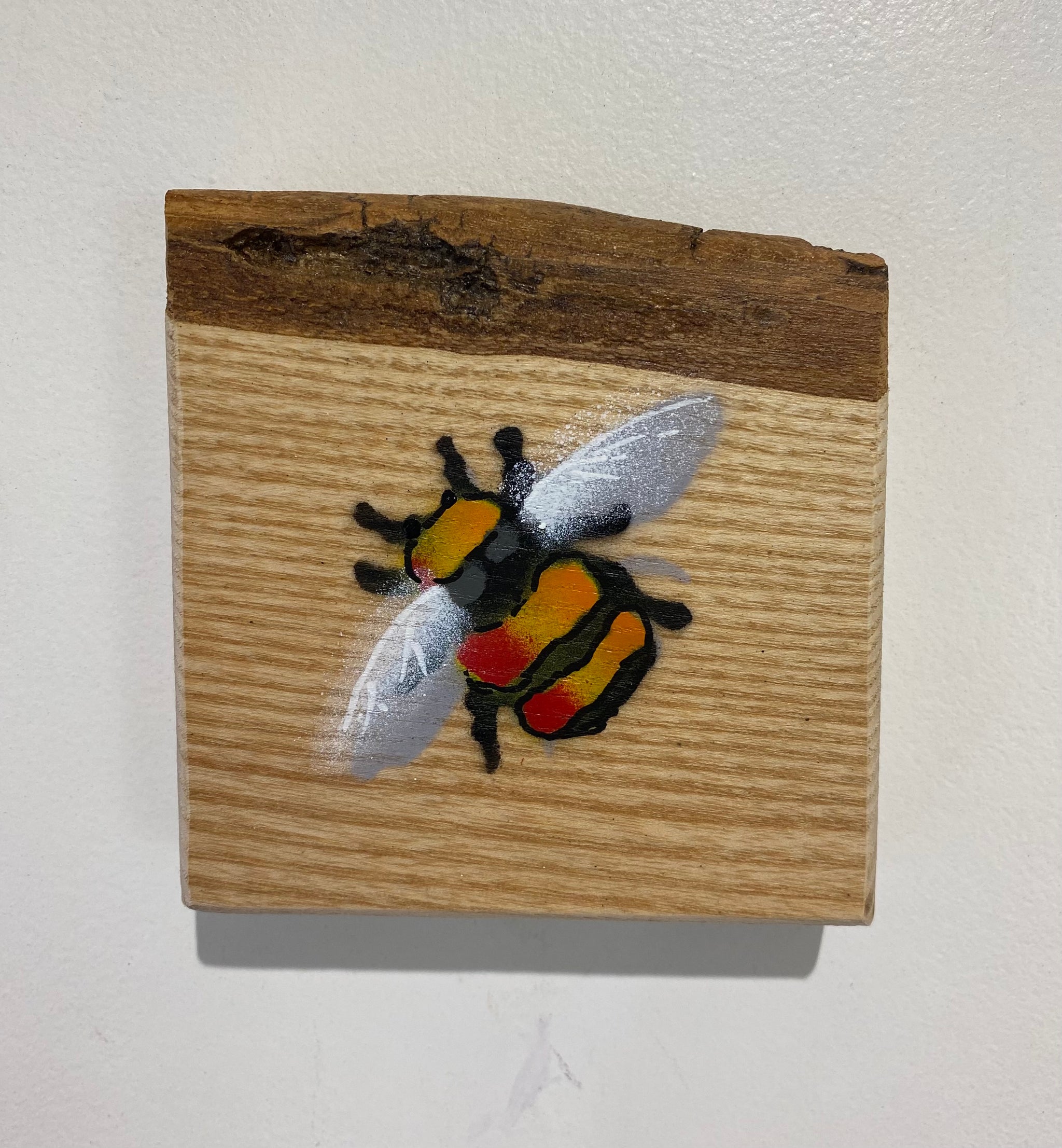 Bee - Handmade on sustainably sourced barky Ash wood 10 x 11cm with barky top edge