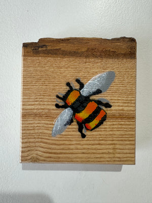 Bee - Handmade on sustainably sourced Ash wood 10 x 11cm with barky top edge