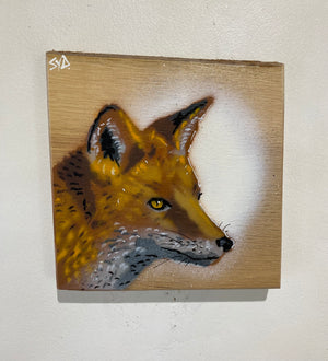 Fox 'Alert' on Oak wood - Size 15 x 16cm