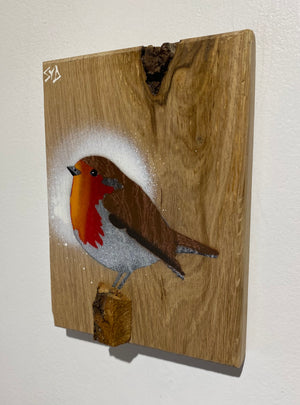 Robin 2025 on English Oak with lovely grain and 3D Bark stump - 11 x 16cm - New for Mother's Day