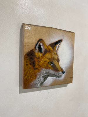 Fox 'Alert' on Oak wood - Size 15 x 16cm - No. 3 in this New edition