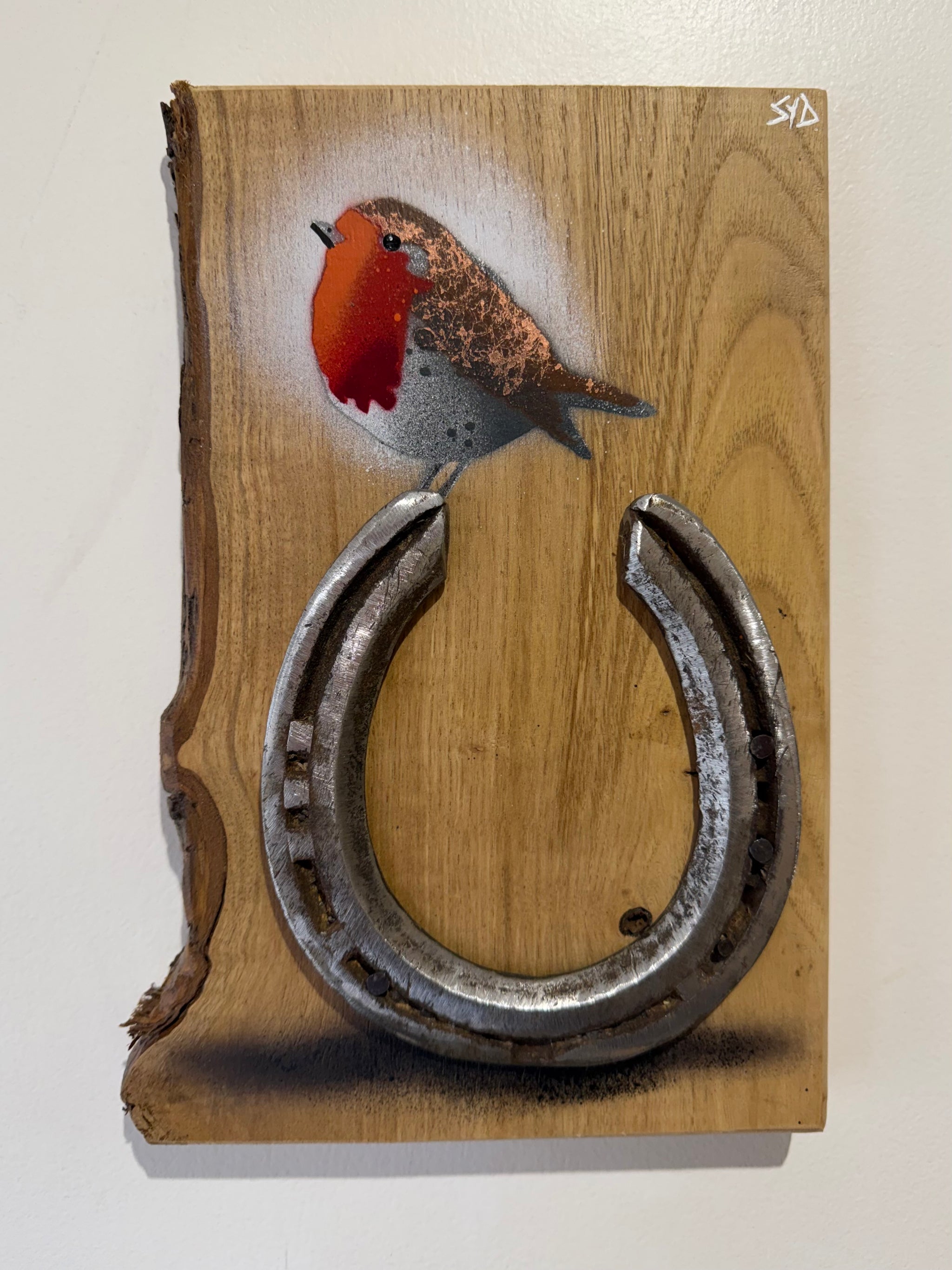 Robin 2025 on English Oak with Upcycled Horseshoe - 18 x 26cm - Badminton 2026 Special