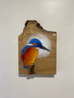 Kingfisher ‘Fisherman’ on fantastic piece of Oak wood - Signed unique artwork size 16 x 23cm - Number 50 in edition