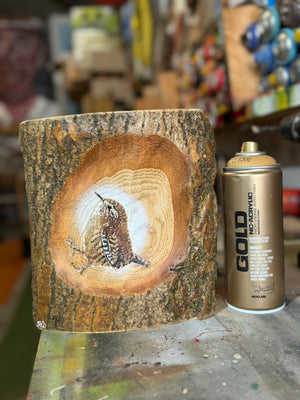 Log Art Wren - Ash Wood - 21 x 20cm