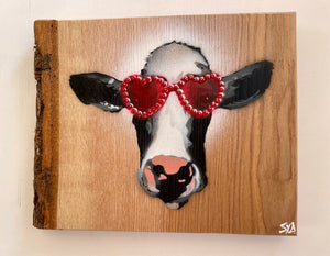 Glastonbury Cow with Elton John Glasses
